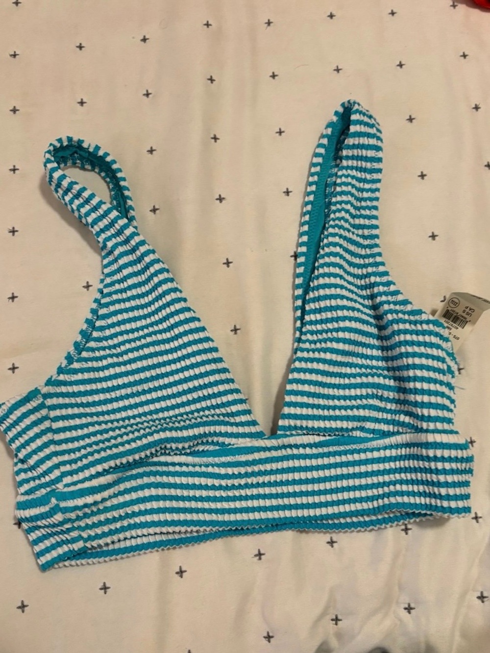 Seri Crinkle Blue & White Bikini Top